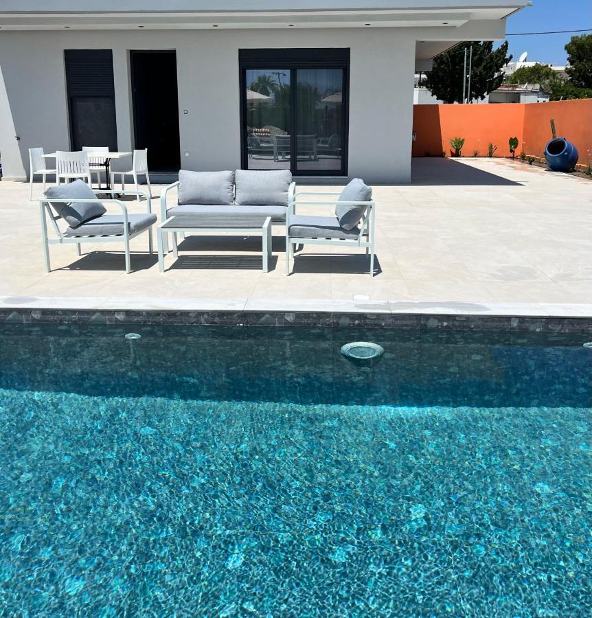 Cora May Central Villa With Private Pool 200M To The Beach Faliraki Luaran gambar