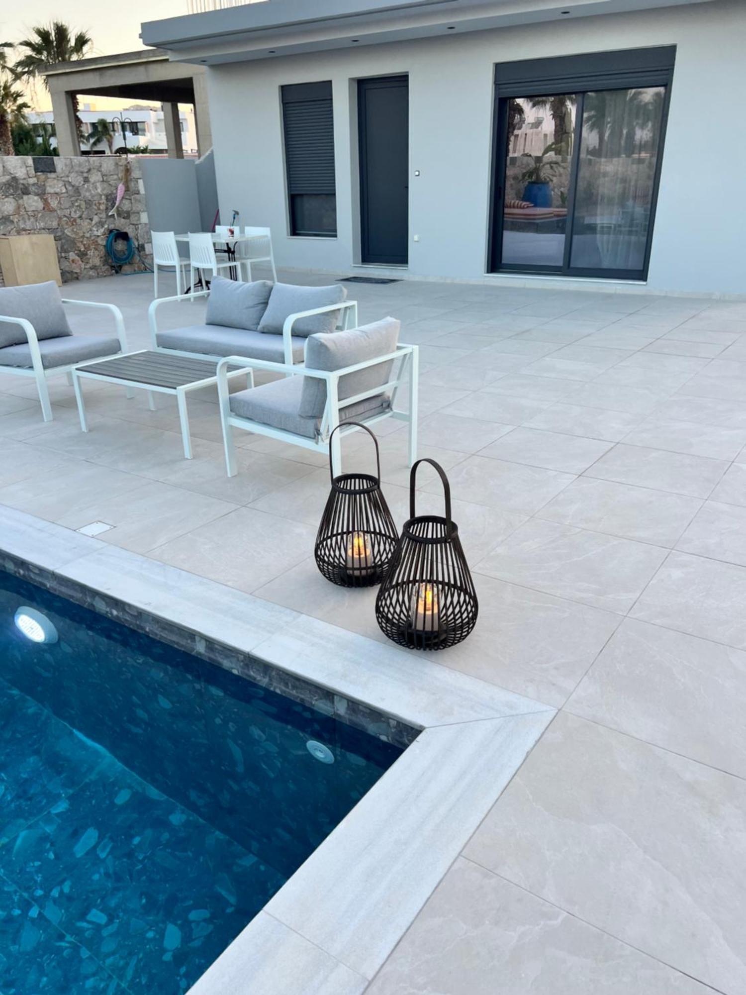 Cora May Central Villa With Private Pool 200M To The Beach Faliraki Luaran gambar